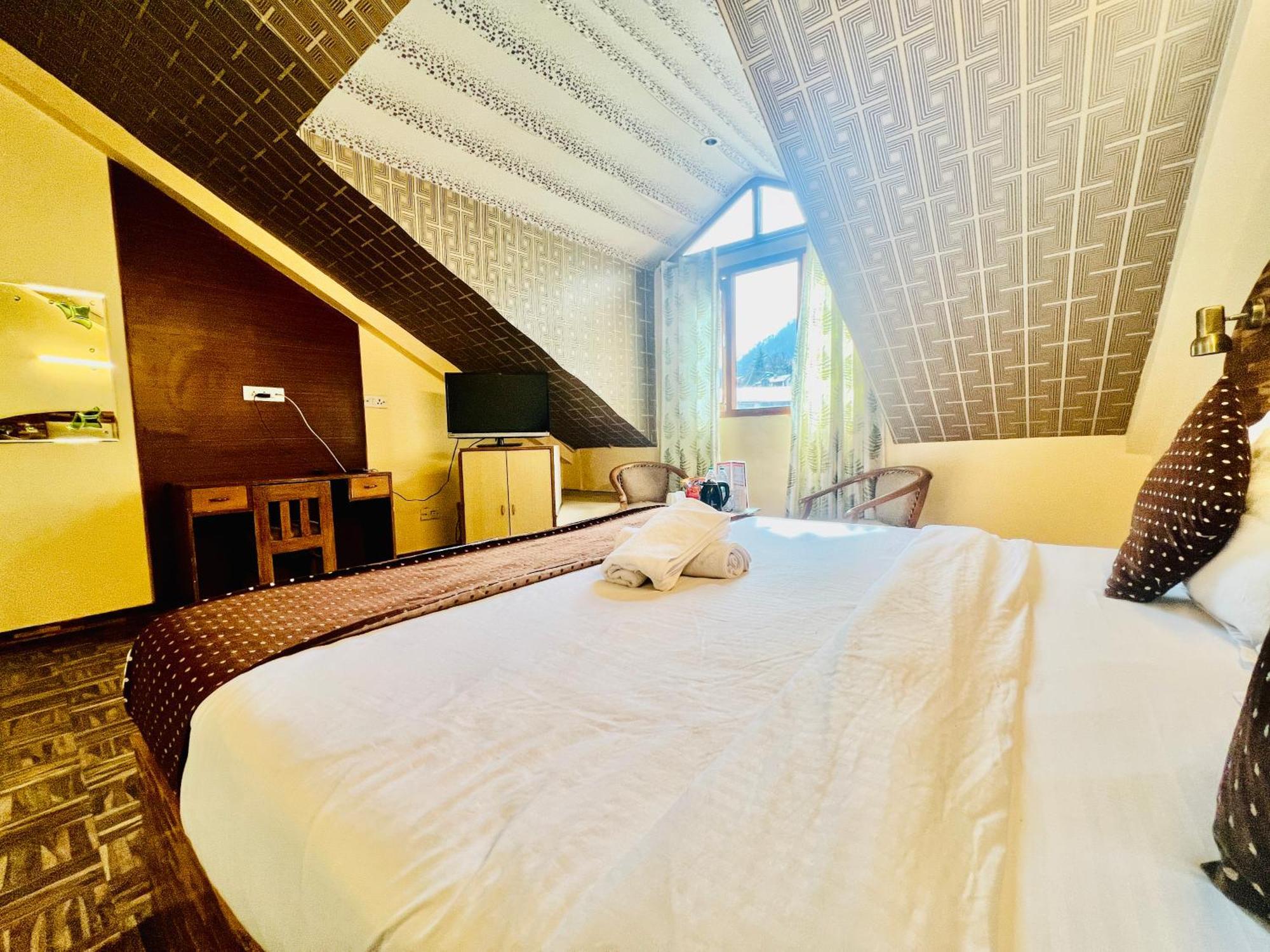 The Kalinga Resort Manali - Heaven In Mountains エクステリア 写真
